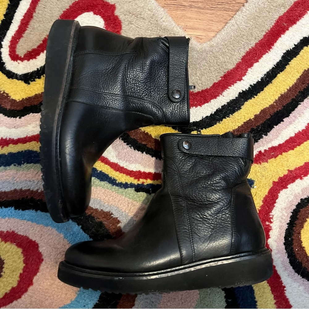 Vince 7.5 ankle leather boots snap extra light